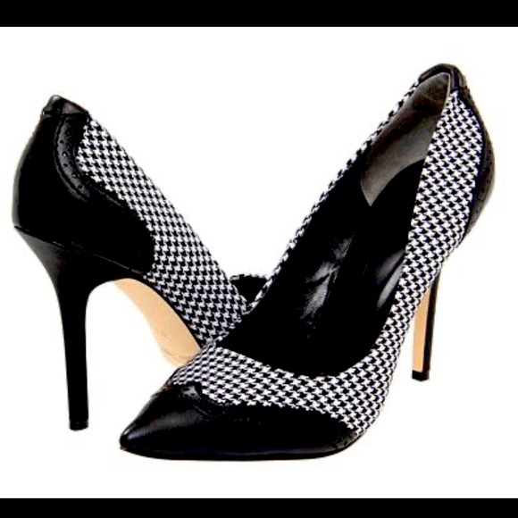 Rachel Roy Houndstooth Heel Pointy Toe Pump - Picture 3 of 11